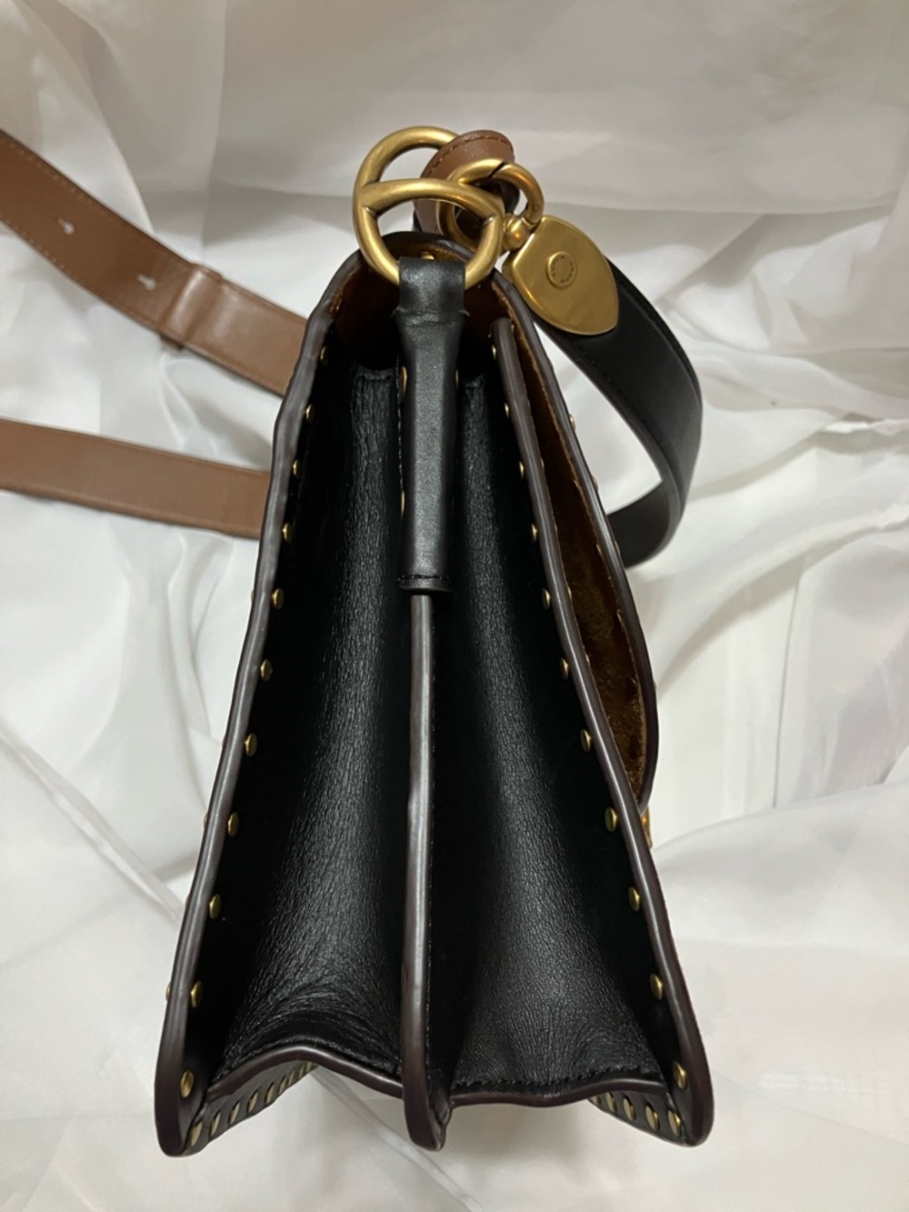 Beat Bag Colorblock Gold Rivets - Picture 3 of 11